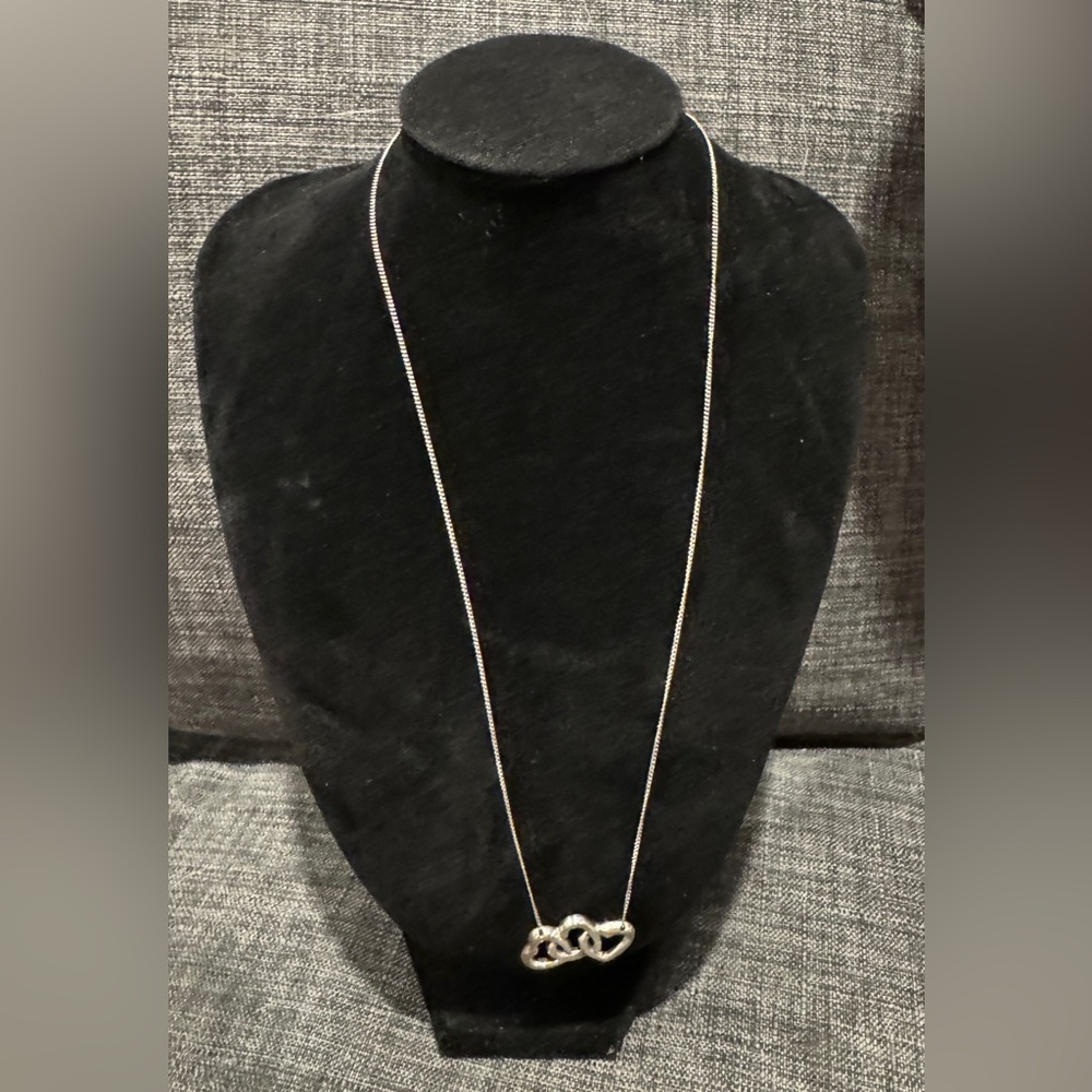 Tiffany 3 heart sterling Silver necklace with certificate of authenticity